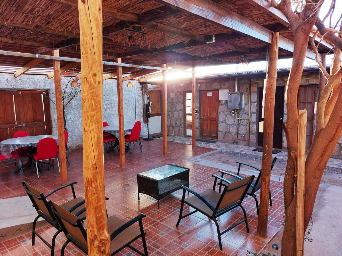 Hostal Atacama Ancestral サン・ペドロ・デ・アタカマ エクステリア 写真